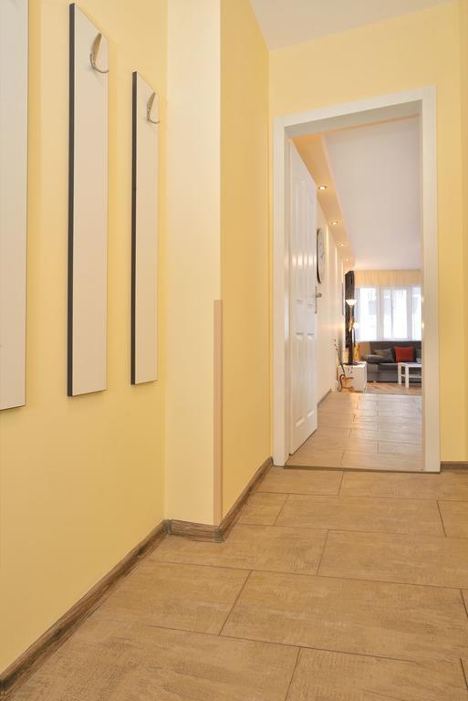 Central Studio #2 Burgas ภายนอก รูปภาพ